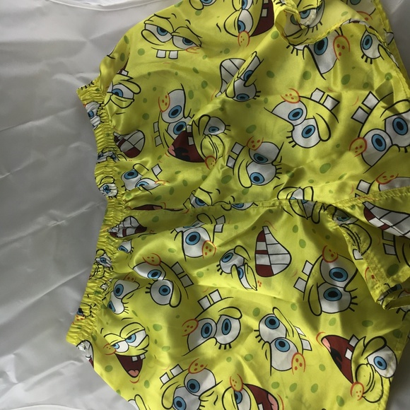 Nickelodeon Yellow Spongebob Mens Shorts - Picture 3 of 4